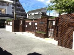 長吉出戸小学校