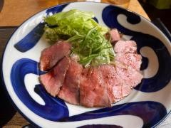 島生まれ、島育ち隠岐牛店
