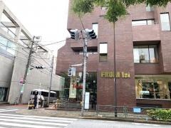 ブラッセリーフィガロ青山店
