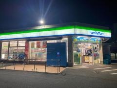 ファミリーマート　名東貴船二丁目店