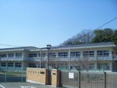大島小学校