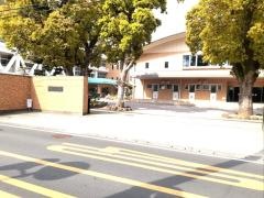 松前小学校