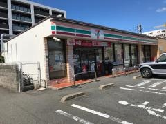 セブンイレブン　福岡周船寺1丁目店
