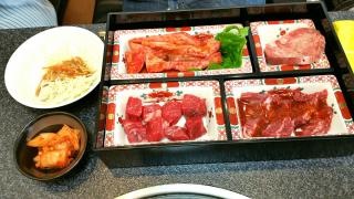 焼き肉八