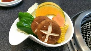 焼き肉八