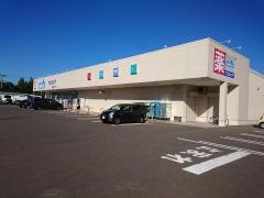 ウエルシア　鶴岡砂田町店