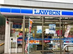 ローソン　津野町東店