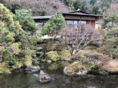 三養荘