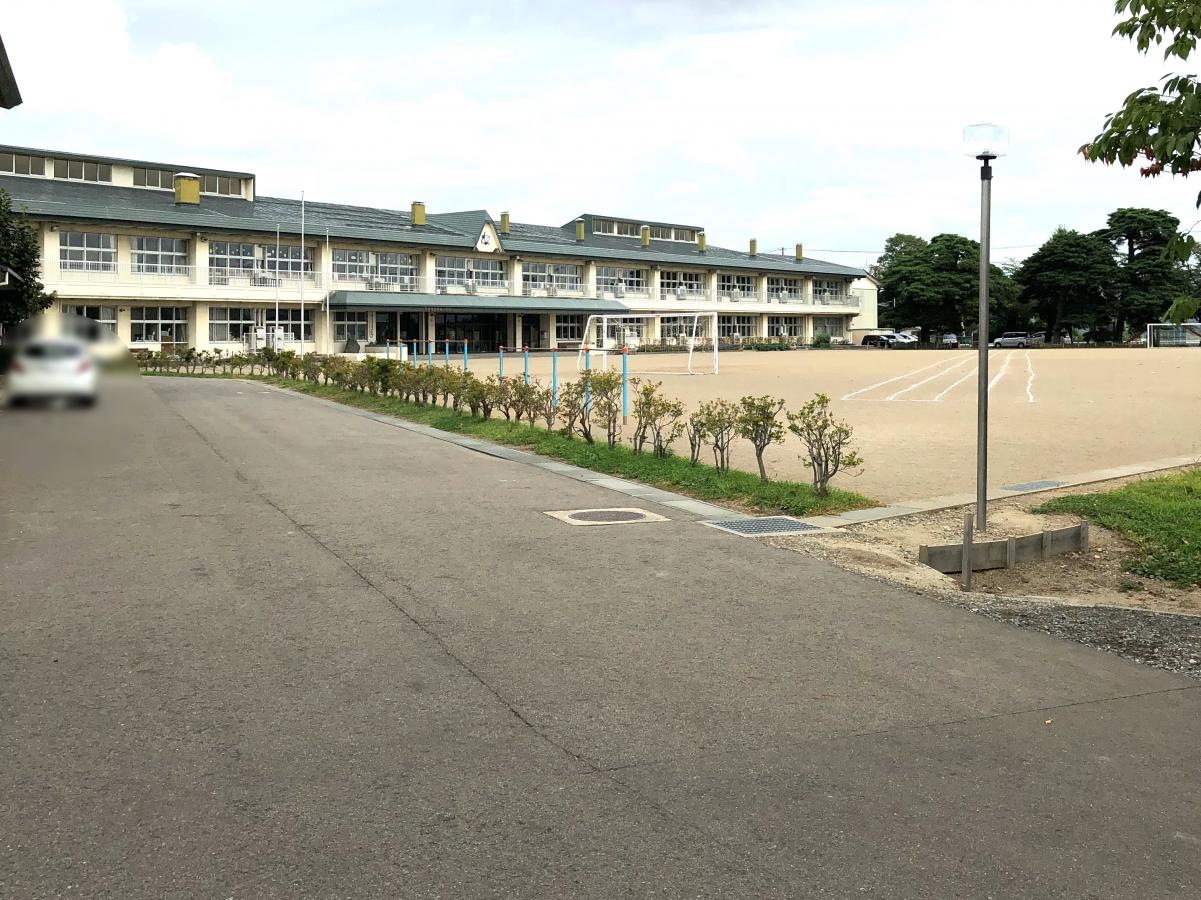 南城小学校
