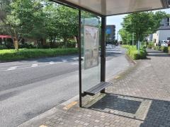 「山口台中央」バス停留所