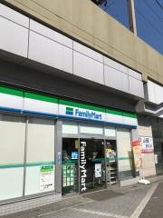 ファミリーマート　上小田井店