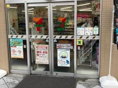 セブンイレブン　横浜曙町１丁目店