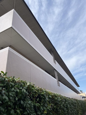 JCHO埼玉メディカルセンター附属介護老人保健施設 建物全景