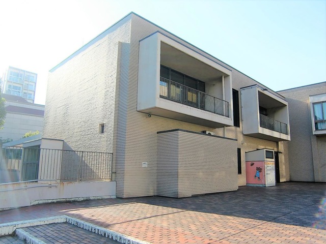目黒区 目黒区民センター図書館／ホームメイト