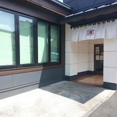 丸源ラーメン　八王子南大沢店