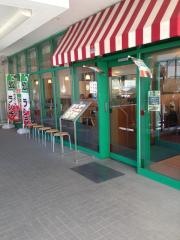 サイゼリヤ　浦安駅前店