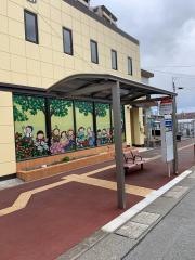 「香椎花園」バス停留所
