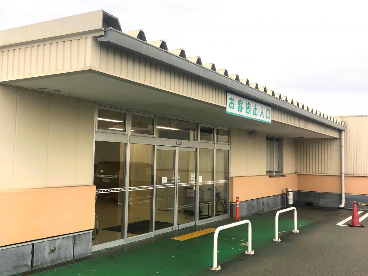 屋上駐車場から