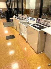 トップワールド　富田店