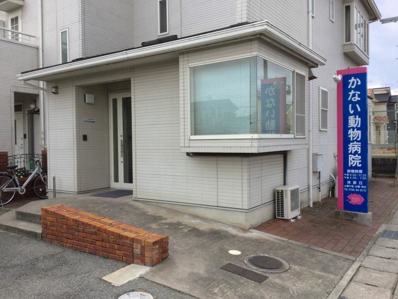 病院入り口