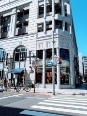 ｍｏｎｔ－ｂｅｌｌ　神戸三宮店