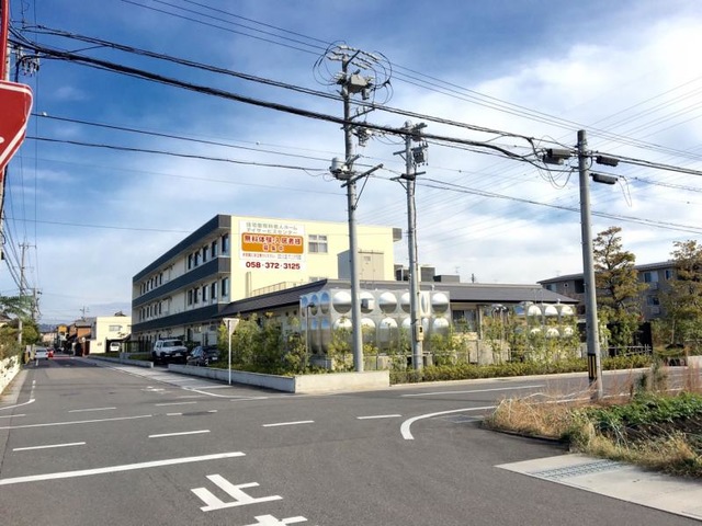 ゆかりの郷 ホーム花園 施設外観