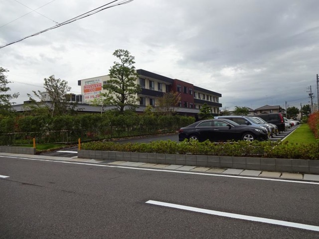 ゆかりの郷 ホーム花園 施設外観