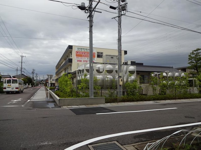 ゆかりの郷 ホーム花園 施設外観