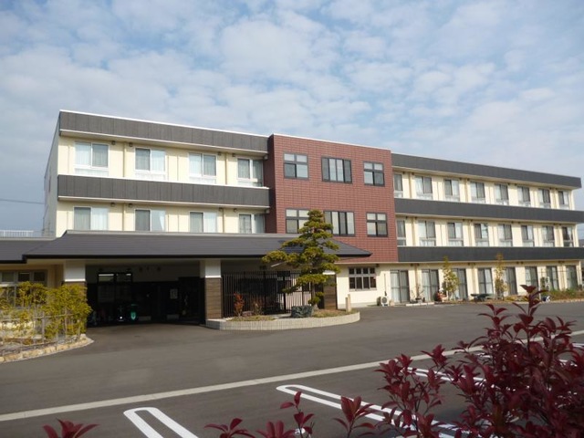 ゆかりの郷 ホーム花園 建物全景