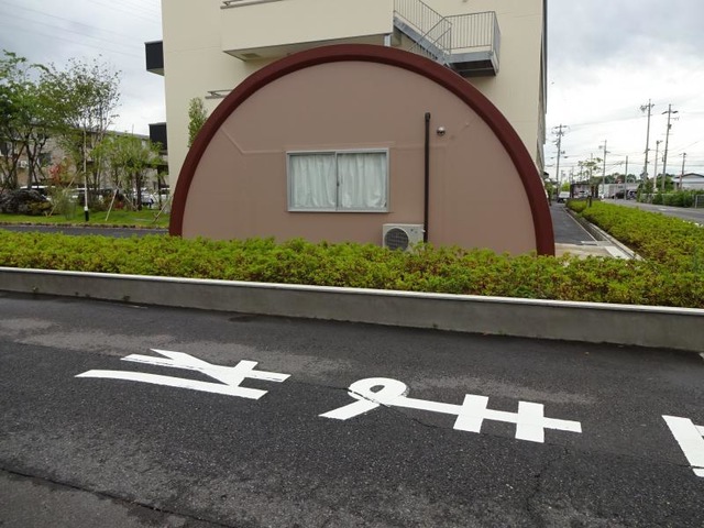 ゆかりの郷 ホーム花園 施設外観
