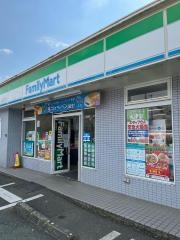 ファミリーマート　大津室店