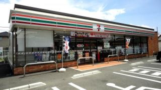 セブンイレブン　泉佐野高松東店