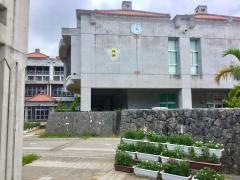 浦添市立神森中学校
