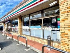 セブンイレブン　向日寺戸店
