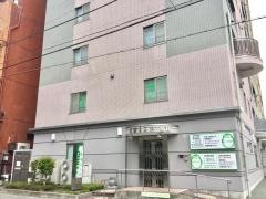 新妻ひふ科