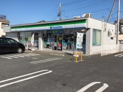 ファミリーマート　千葉武石町店