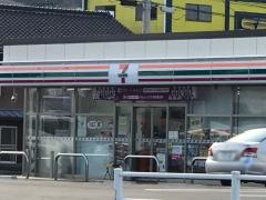 セブンイレブン　福岡苅田富久店