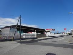 山梨日野自動車田富営業所