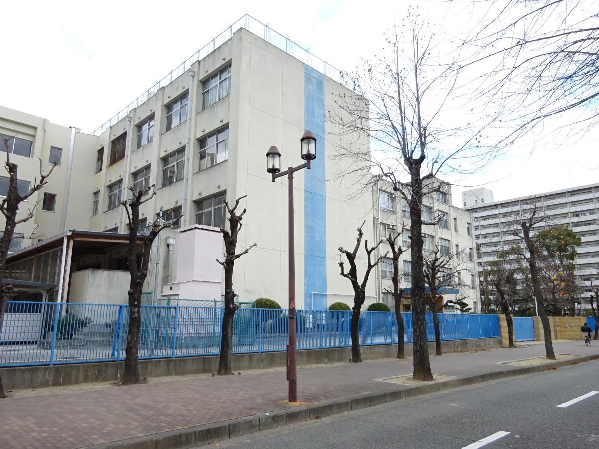 南港南中学校