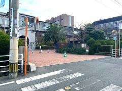 私立東福岡自彊館中学校