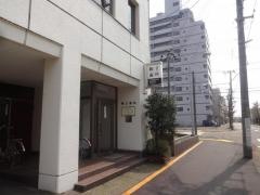 鞍立歯科医院