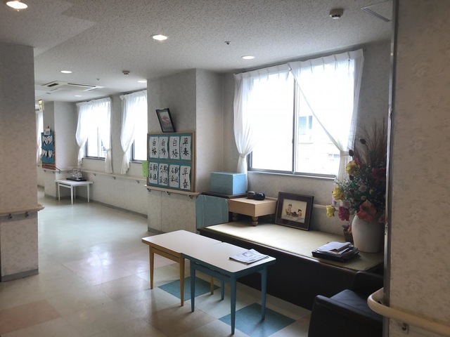 介護老人保健施設ユートピアゆり