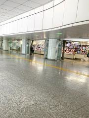新宿駅地下街