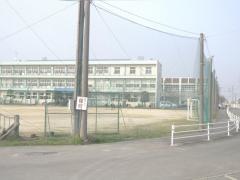 木室小学校
