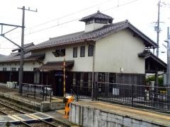 五箇荘駅