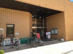 瑞浪市民図書館