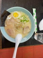 豚豚亭
