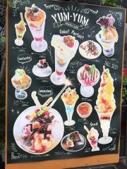 カフェダイニングカラーズ和歌山北店
