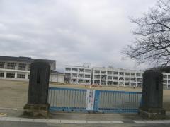 稲羽東小学校