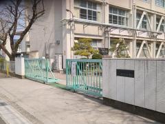 鏡島小学校